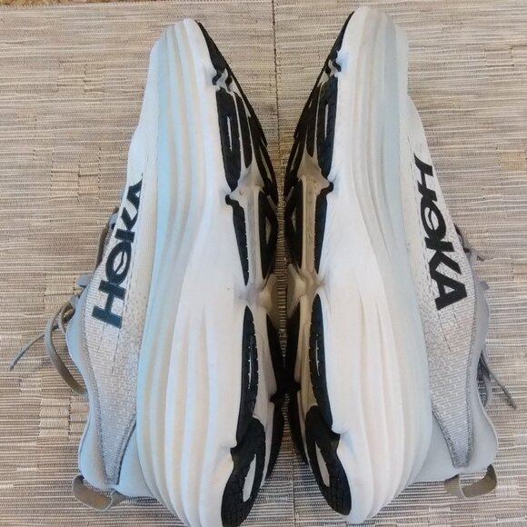 Hoka Bondi 8 Sharkskin Grey Size 9 2E Wide - Picture 3 of 16